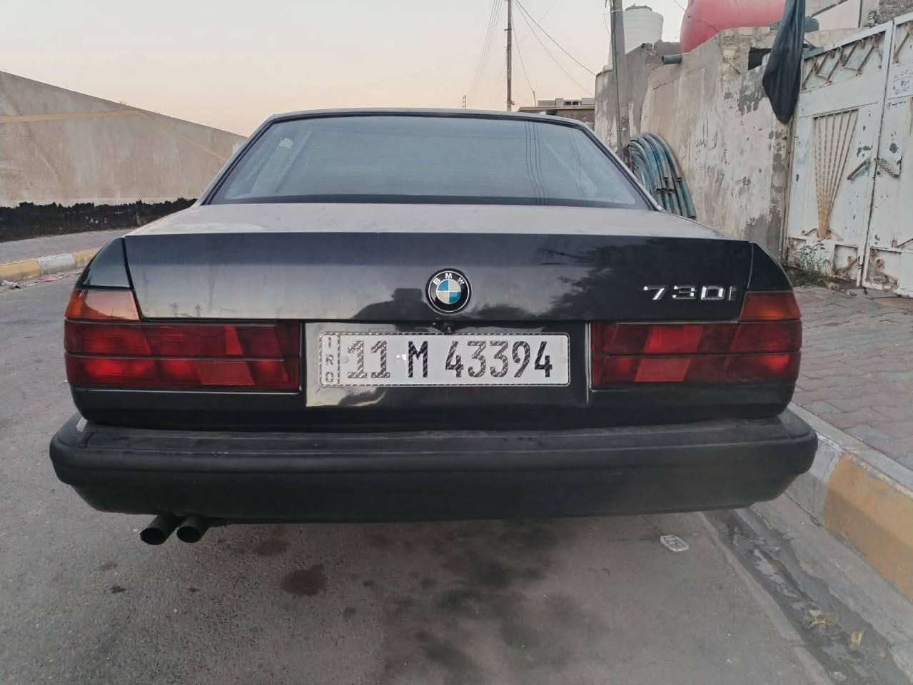 من رخصة الآدمن المحترم
مراوس ب ٥٢٥ نضيفه أو ٥٤٠ نضيفه واذا شراي تعال خاص مفتوح
٧٣٠ مفتوح موديل

 ٩٢ رقم بغداد بأسمي
سنوية جديدة
هزة جديدة.
مكينة جديدة
كير جديد
 كهربائيات شغالة كلها
 تدفئة شغال
 فتحة سقف شغالة
 جنطة شفط
 مري كهرباء
بردة كهرباء 
 توها مصبوغة فرن درجة أولى
 بعدها مامبولشة
لاظربة لامعجون ولاحادث ولاخياس والصور قبل الصبغ موجودة 
 صدر خير من الله
 فقط شمعات
 امامي
 فول مواصفات
 سكليتر كهرباء
 ايميل
 السياره جاهزه
تخم تاير جديد ٤ قبل شهر شديتهن وياله جدد

 كشنات جلد كهرباء دبل جكمجة 
 للاستفسار الاتصال
 *********** مكاني الصويرة
