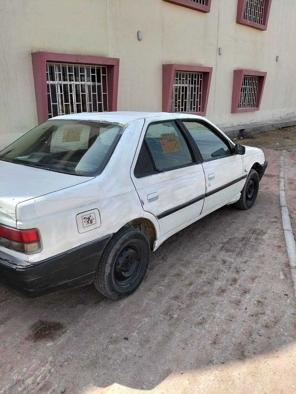 سلام عليكم بيجو روه مديل 2009 مكينه كير كفاله سياره حلوه مرتبه اصوليه راعيه موجود يمي كهربائيات كله شغاله كبل تطلع للشارع علئ باب وسعر جوه سوك 16وبيه مجال لطيبين عنواني بصره ابو خصيب اتصال ***********
