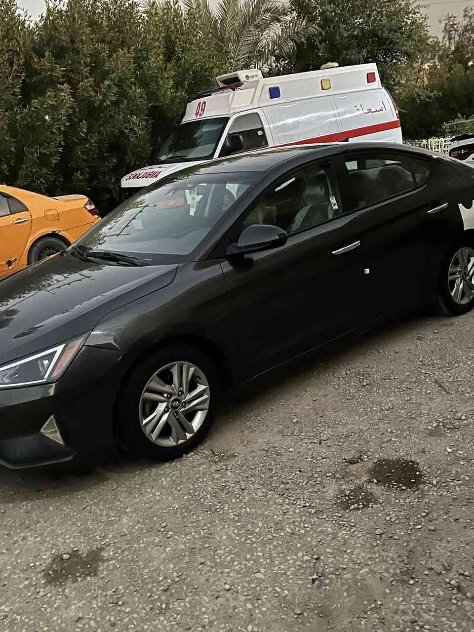 النترا 2020 امريكي حادثها جاملغ وطرف البنيد عكس السايق بدون دواخل بدون ايرباك بغداد بأسمي الرقم الجديد 
ماشيه 89الف 
تحكم استيرن 
رادار 
كامره 
شاشه كار بلي 
السعر 133$
***********واتساب او اتصال
