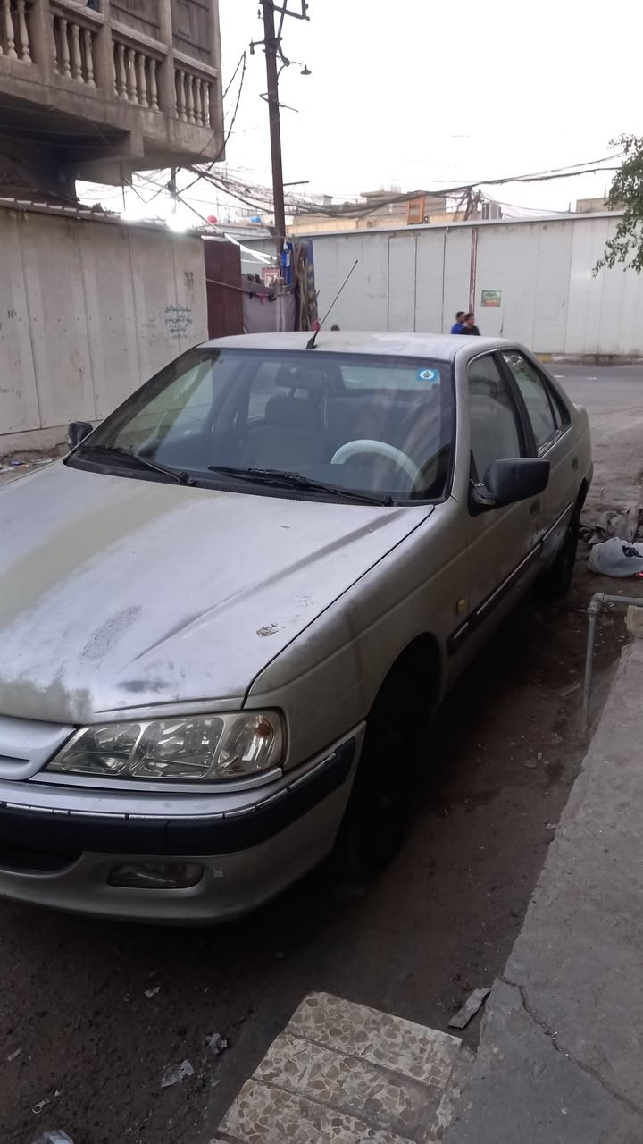 سلام عليكم عندي بيجو روى ٢٠٠٧ بغداد سياره نضيفه مكان السياره بغداد شارع حيفا قرب نادي ***********السعرالسعر ٣٢ ورقه
