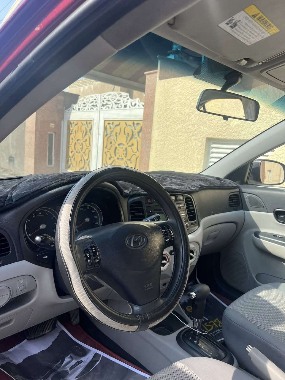 السلام عليكم
اكسنت 2011 امريكي الموصفات كروز سرعه ايرباك عدد 8 سستم صوت سماعات 6 ABS جام كهربائي حساس ضغط الاطارات
الحادث مالها الجاملغ مسروق وراجع نفس اللون
السعر 90$ 
المكان بغداد البياع 
***********
