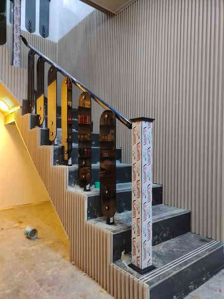 #_بجمال_بيتك🏫
دائمآ خلي اختيارك صحيح والافضل
 #_بالجوده #_والجماليه
الاختيار والقوه والثبات والمتانه اهم من كلشي ثم المصداقيه عنوان العمل  }
#محجرات_وابواب🇹🇷والمنيوم #_وكاونترات باانواعه 
• 💡توصيل 🚛 وكرسته🎢 وعمل 
للتواصل والااستفسار 
قسور الدامرجي} {***********}
