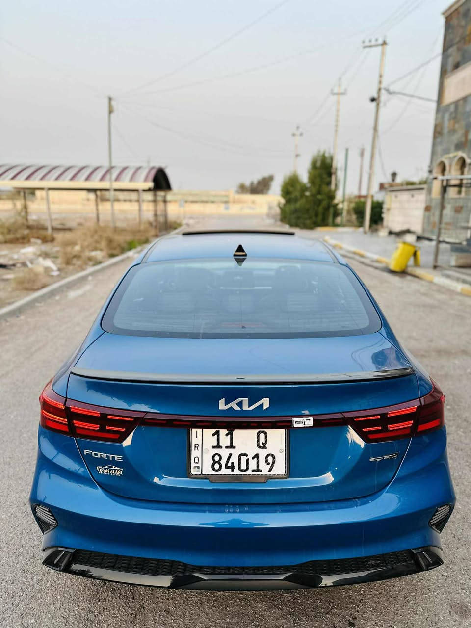 فورتي جيتي لاين  موديل ٢٠٢٣ بغداد بسمي
حادثه  جاملغ وبنيد بدون دواخل كما موضحه بل صوره ليبل واحد 

موصفات السياره ١/١ بصمه فتحه رادار امامي خالفي جانبي كشنات تدفئه تبريد كشنات حضن سايد بيرك بصمه بينه نضام اوتو هولد ومعروفه موصفات جيتي لاين السعر ١٥٨ وبيه مجال الاستفسار الاتصال عله الرقم *********** مكان بغداد السيديه الاعلام
