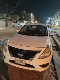 للبيع نيسان صني موديل ١٩ بغداد بسمي سياره جديده أي نقص مابيه قطعه صبغ ...