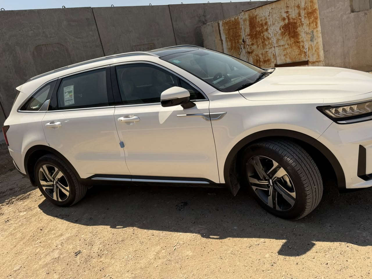 بسم الله الرحمن الرحيم 🤲
كيا سورنتو 2023 خليجي وكاله الدوليه ((فول مواصفات ))
سته سلندر V6 حجم المكينه 3.5 ماشيه 35 الف كفاله عامه عدا رصعتين مال حصوايه مسحوبات BDR باقي السياره كفاله من كلشي كير ومحرك مكفولات والسونار مرفق نهايه الصور الصور رقم بغداد باسمي السياره بنضافه الزيروو
بعدها بل لزكات الشركه 

المواصفات: 🚗 رجاءً المواصفات مهمه !!
لايت أربع عدسات 
جنطه كهرباء ذكيه ⚡️
مرايا وسطيه معتمه 
داخل لون ابيض جلد ⬜️
مانع تزحلق
حساسات أمانيه وخلفيه 🔔
تحكم ماوس 🖱️
7 راكب 🪑
كير ماوس 
بانوراما 🌁
كراسي 2 كهرباء 💺
بصمه ابواب ودخول ذكي 🔐
جنطه كهرباء ذكيه 🤖
مرايا كهرباء مع اشيار ⚠️
ويل حجم 20 الجبير 🛞
بردات خلفيه بلاديه ◾️
تبريد 3 قطع شاشه🧊❄️
4 انضمه قياده 🚀
شاشه جبيره 🖥️
رادارات ‼️
شاحن واير ليس 🔋
لايت وبك لايت ليد 💡
لايت زنون وعدسه دواره 🔦
تحكمات ستيرن 🎛️
اوتو هولد 

وهواي مواصفات غير مذكوره….

مكاني بغداد 📍

سعر السياره : 290  ورقه وبيه مجال بسيط

للاستفسار ☎️ ***********
