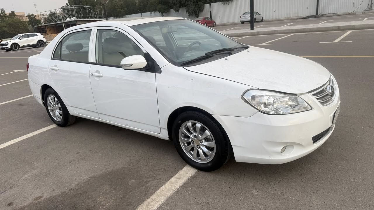 للبيع بيوايدي موديل 2013 رقم بغداد تحويل ثاني يوم جاهزه كير مكينه صدر مابيها نقص بيها طخه بلبنيد والهلالات الخلفيه صبغ السعر 49 مكانها بغداد للستفسار *********** ممتواجد ع نت
