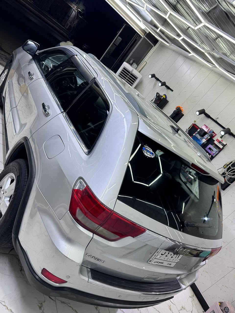 سلام عليكم جيب موديل ٢٠١١بسمي عنوان واسط (١٤٠) وبيه مجال ***********
