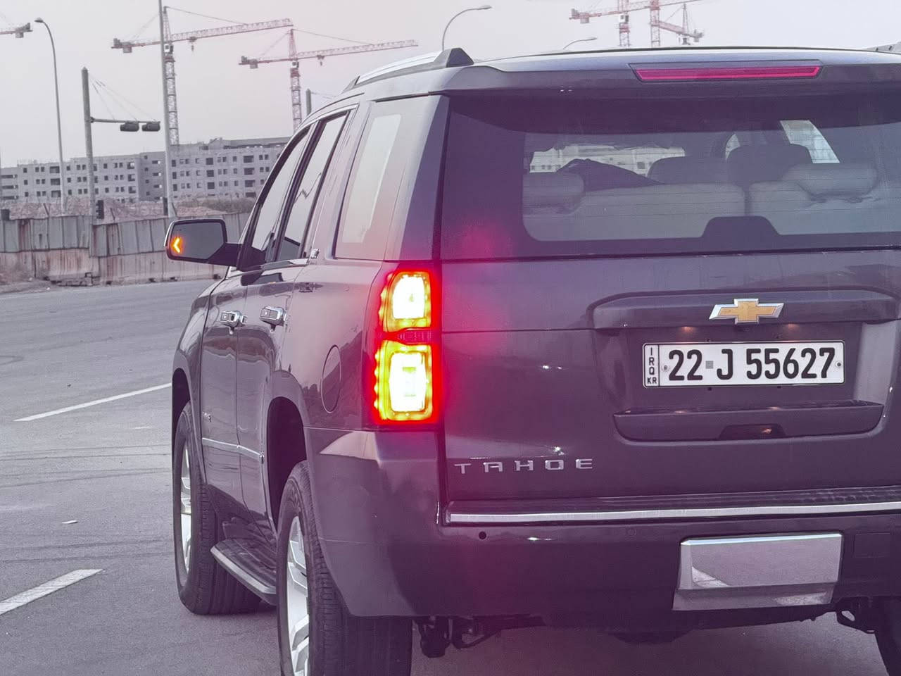 ‎تاهو LT 2018 
ماشيه 65 الف ميل 
‎ المواصفات                       
‎٨سلندر)
‎كراسي جلد 
‎كراسي اثنين كهرباء
‎كراسي خزن(ميموري)
‎كراسي(تدفئة+تبريد)‎
‎رادار
‎سائق آلي
 تنبيه ‎داتا شو DATA SHOW
‎فول تحكم استيرن(
‎استيرن  تدفئة
‎شاشة عرض الاعطال
‎صندوك كهرباء(شفط) السير
‎دبل حساس(امامي+خلفي)
‎پدل كهرباء(تحكم كهربائي بالبريك والبانزين)
‎فور ويل
‎شاشة امامية كبيرة اصلية
‎كامرة خلفية اصلية
‎تشغيل عن بعد
‎قاصة سرية
‎اشارة بالمري
‎مري كهرباء(شفط)
‎#نقطة_عمياء
‎لايت عدسة زنون
‎لد امامي 
حادثه بدايت البنيد وشويه بالجنطه 
بيه كلير قطعتين

مكاني بغداد حي العامل 

***********
