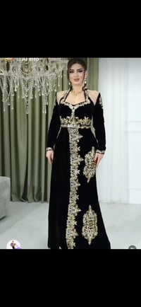 قياس ٤٨ • ملابس