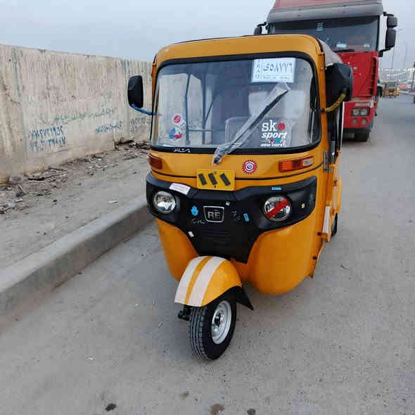 السلام عليكم تكتك للبيع موديل 21 شهر 11 كلها بلاديه العنوان بغداد مدينة الصدر رقم الهاتف ***********
