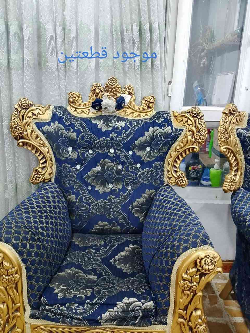 السلام عليكم ديوان ملكي كامل للبيع مستعمل أشهر فقط ونظيف السعر خاص     *********** رقم الهاتف للسؤال والاستفسار
