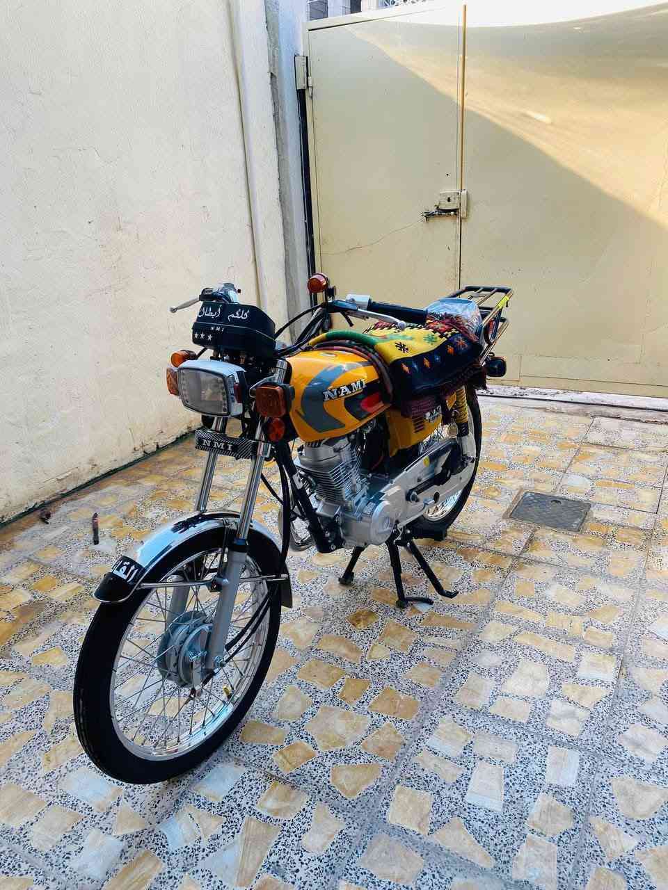 السلام عليكم دراجة اربع كير مديل 23 ما مفتوحه اوراق اصولي مستعجل على بيعته قفل  600 مكاني السوك 

***********
