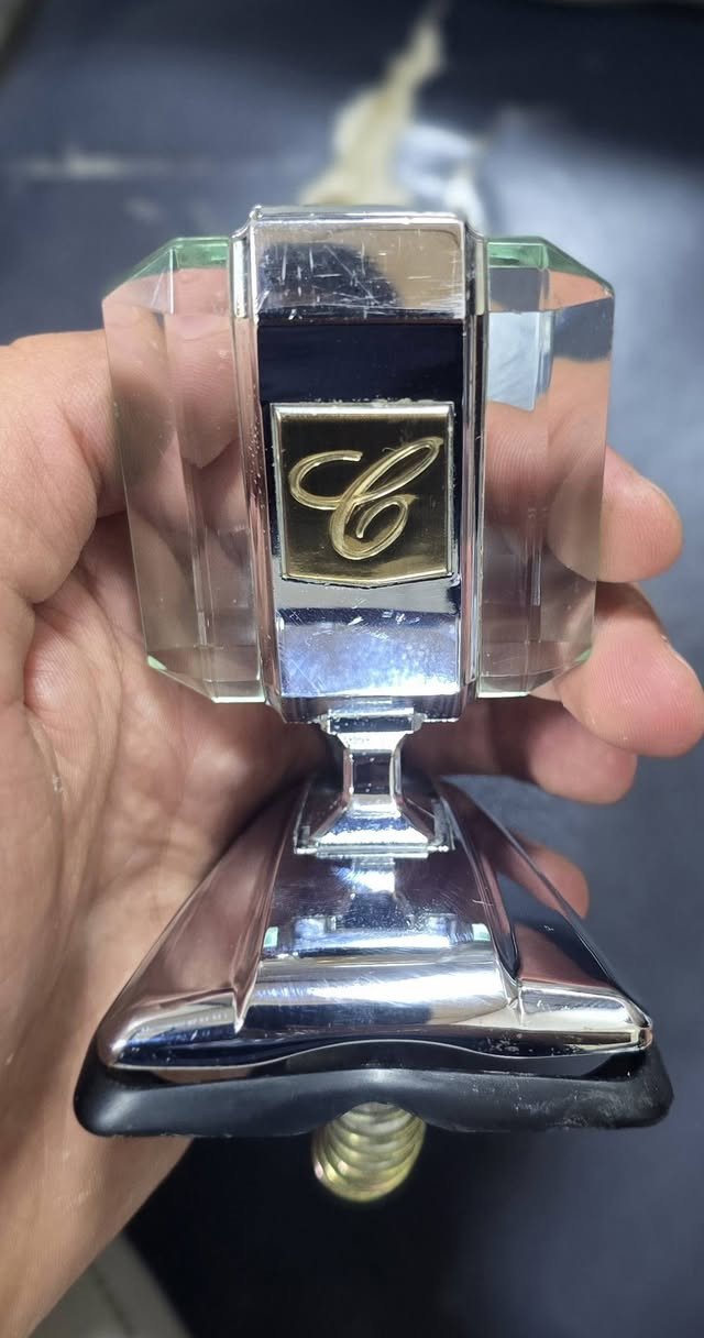 علامة بونيد مؤسسة اصلي ياباني غير مستخدم مال سوبر ٨٦ رويال الشراي يتصل يوجد خدمة توصيل السعر ١٨٠ الف ***********
