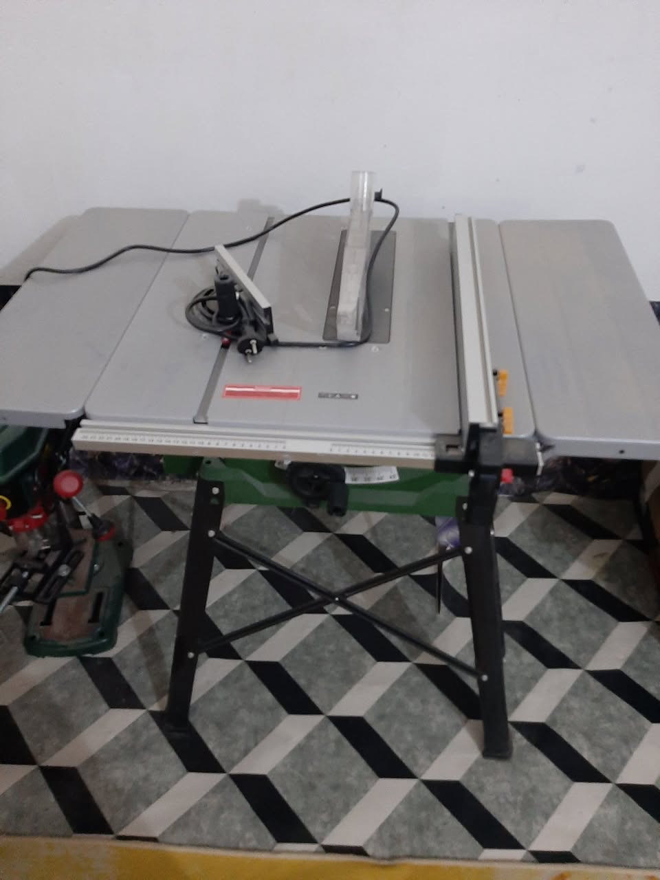 مكينة نجاره مامستخدمه سعره 225 الف 
شرط بترابها فحص فقط اليريده يجي خاص


**إذا كنت صاحب هذا الإعلان وتريد حذفه لأي سبب، رجاءا أرسل رسالة إلى الدعم الفني**