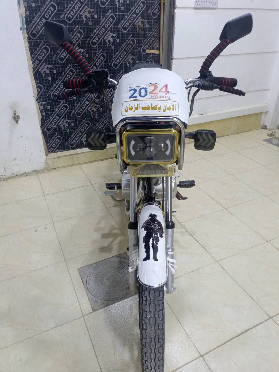 ياالله سلام عليكم اخوتي دراجه سيفان محرك150موديل 2024 بيه منفيس فقط دراجه فول ريمود تشغيل عن بعد وتشغيل بصمه ودراجه مرتبه عل ٱڅڑ م̷ـــِْن كلشي ماتحط ربع عليه ونضافه فول زيرو بعده وكفاله عامه وتجي تفحص وين ماتريد مصارلها هواي من نشدت تاخذه جنيه تنساها للبيع او مراوس سعر 850وبيه مجال والموشراي فدوه اروحله لايعلق ويكسر بسعره مكاني 5كيلو للستفسار ***********
