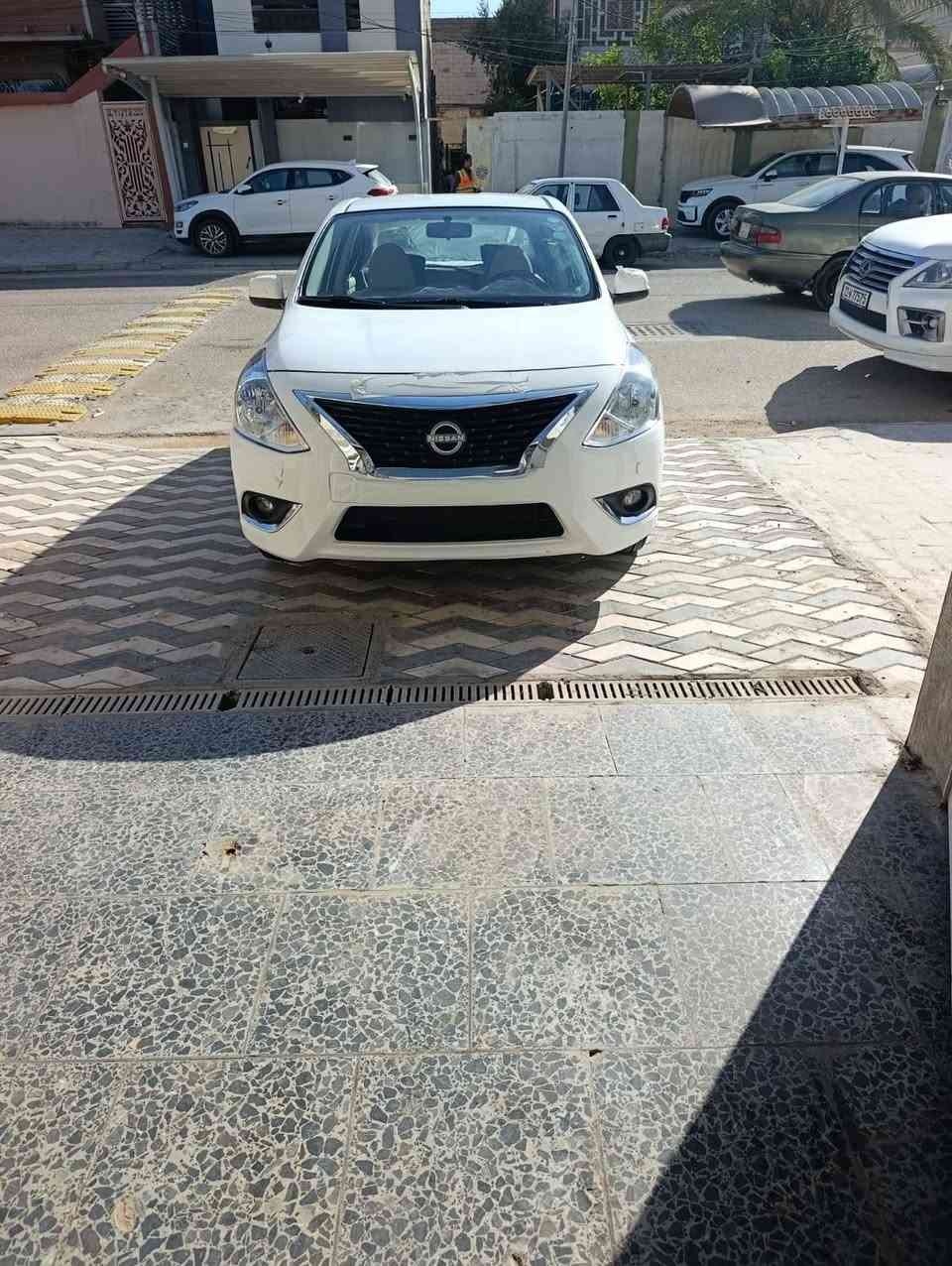 للبيع صني هندي موديل 2024 رقم انكليزي اربيل سياره سبير ما نازل بيها صبغ باب فقط امامي شاشه بلادي كار بلي  شغاله فول السياره ادامه كامله قبل اسبوع بورقه منظومه احتراق و وقود 
تبريد فول حداديه جديده 
سنويه 28 هزه جديده 
116 وبيها مجال 
*********** النجف, العراق
