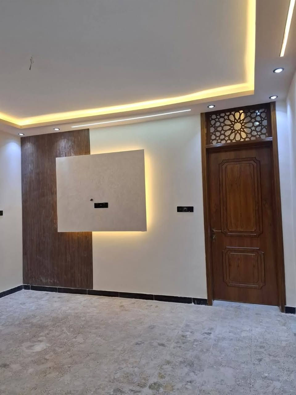 للبيع 3طابق نوم عدد 3
#الميثاق_للعقار
السلام عليكم دار للبيع مساحة 50 متر
نوم عدد 3
مطبخ استقبال
صحيات في كل طابق
بناء درجة اولى
حي الجهاد مربع الأمن الوطني 2

للإستفسار اكثر اتصل مكتب الميثاق
*********** وتساب
*********** وتساب
