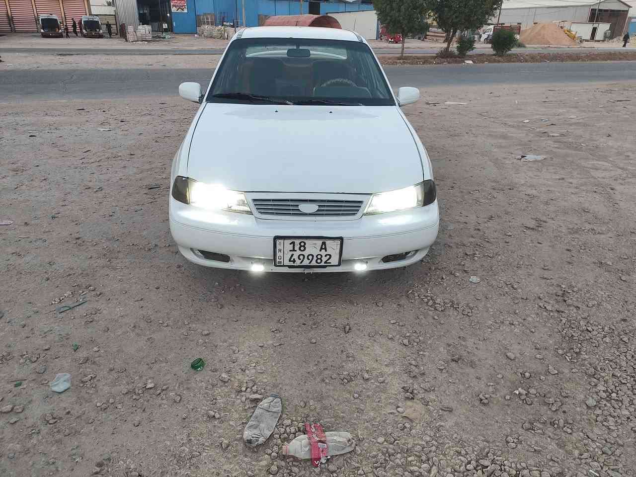 السلام عليكم برنس للبيع رقم بابل دولي سنويه مجدده لل٣٠ موديل 95 مكفولة مكينه وكير وحداديه وتخم تاير كهربائيات شغاله مكفولة من الضربه مصبوغة احزام للجماليه التبريد عايز كمبريسر فقط العنوان بابل القاسم ما متواجد على الفيس رقم الموبايل *********** السعر ..25..
