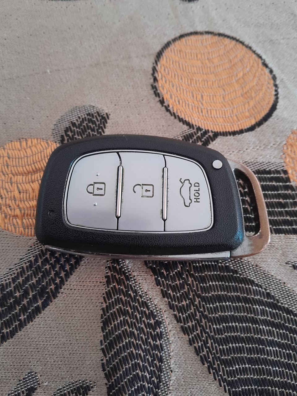 السلام عليكم 
بصمة النترا للبيع 
*********** واتساب من 2017 لل 2020
