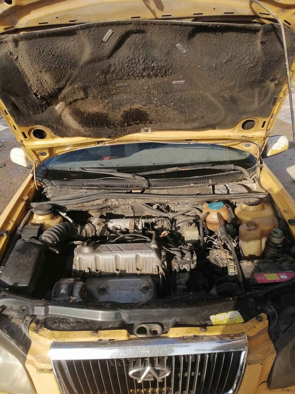 كوين للبيع 2010 رقم بغداد الماني شرط التحويل الشرعي بالموصل  كابون بانزين بيها غرفه نظيفه مابيها معجون ولاضربه مطلوبه هيئه وسنويه ساقطه من 2018 السعر 19وبيها مجال شي بسيط الاستفسار ***********
