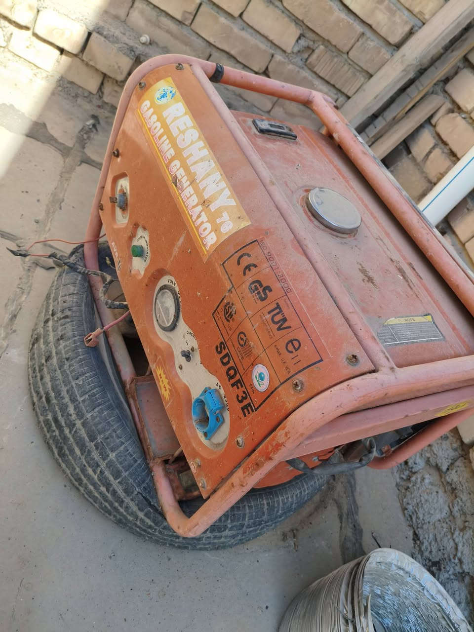 غراض  حقل مستخدمة للبيع
ساحبات عدد2 
مبردات عدد2 
باب وشباك عدد2
مولدة  
وتانكي  
وروطات حديد 
علافات عدد 17
ومناهل 10
  اليفيدك راسلني واتساب 
(***********)
