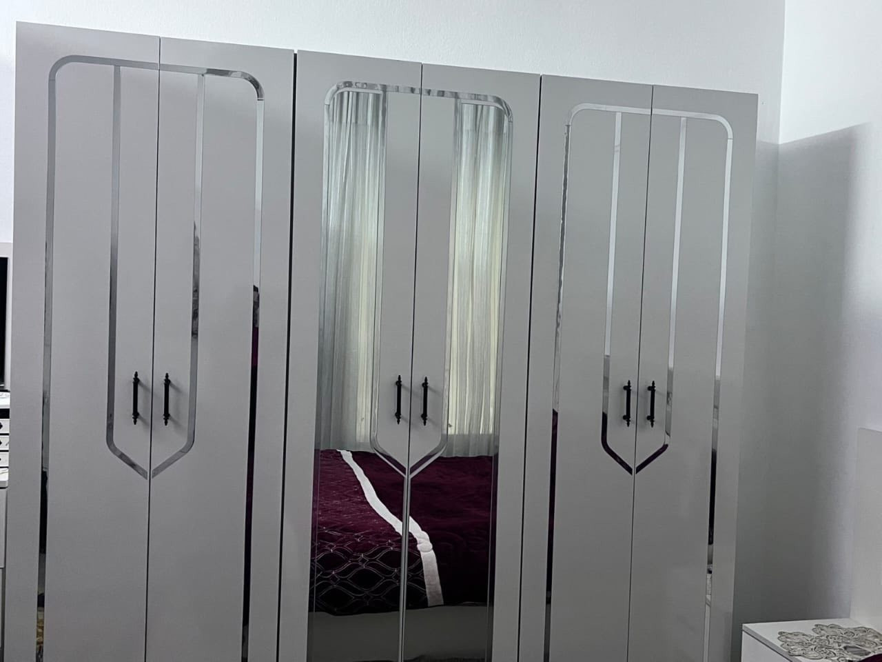 غرفه نوم معا دوشك سعر 500    الف      مجال عنوان غرفه دهوك 
رقم الهاتف *********** واتس موجود 
من بعد ادمن
