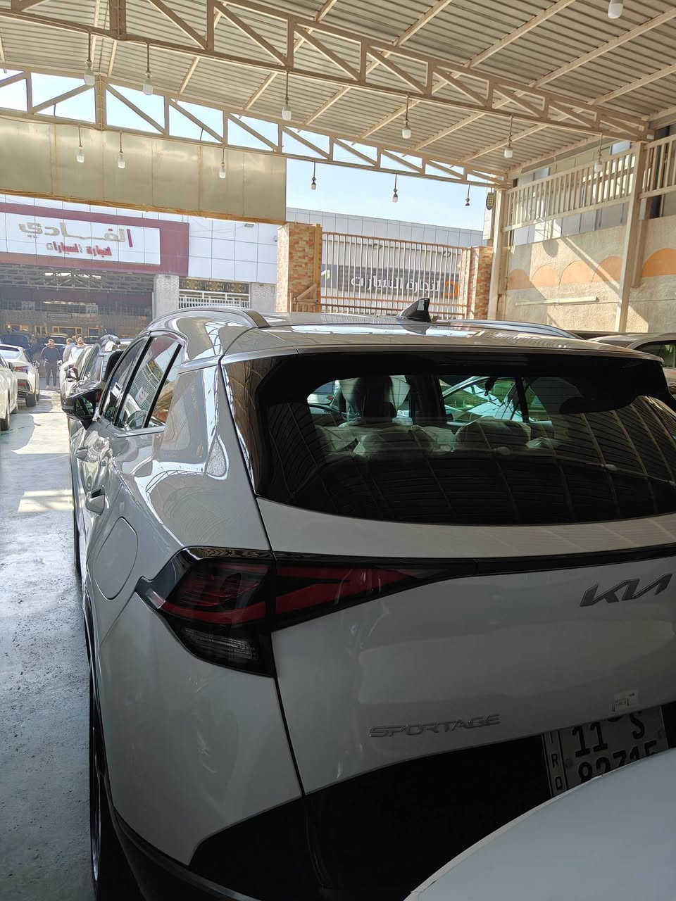 تحيه طيبه السلام عليك 
كيا سبورتج خليجي 2022
حساس خلفي أمامي 
بصمه تشغيل عن بعد 
بصمه ابواب 
شاشه كامره 
تحكم ستيره 
مري شفط 
مقاعد كهرباء 2 
ترحيب على بعد 
تبريد أمامي خلفي 
تدفئه كشنات 
تبريد شاشه 
مكينة 2000 دوش 
مكفوله 
ماشية 39 الف 
رقم بغداد دولي باسمي تحويل مباشرة سنويه هزه جديد 
،210 ورقه وبيها مجال قليل 
اي استفسار 
***********
مكان بغداد البياع
