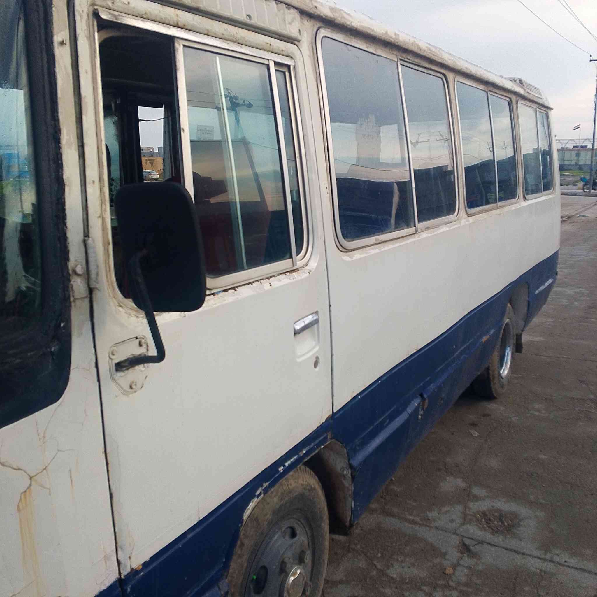 للبيع موديل ٨٣ سياره جاهزه وحلوه بيها كازكيت ظعيف مايأثر سياره بلشغل العنوان كركوك الحويجه السعر ثلاث ملايين وخمسميه الاتصال ***********....محرك كاز بلادي
