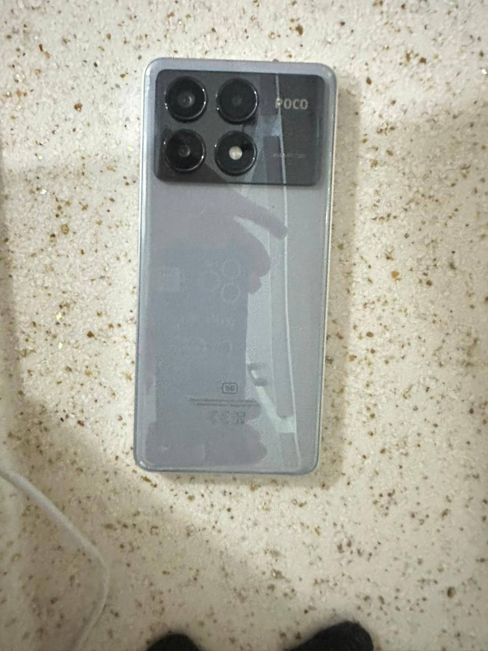 Poco X6 Pro 5G
اخذته قبل شهر ب 350 الف
 وبعده جديد واغراضه كاملة
للبيع فقط ب  290 الف وبيه مجال بسيط
اما تجيني عنواني (بغداد الحسينية) او
توصيل بس بحالة دفع عربون 10 اسيا


**إذا كنت صاحب هذا الإعلان وتريد حذفه لأي سبب، رجاءا أرسل رسالة إلى الدعم الفني**