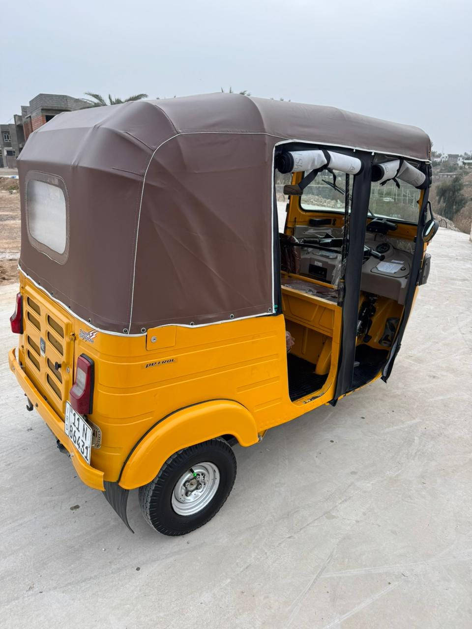 السلام عليكم تكتك للبيع موديل 20 شهر ال 12 كفاله عامه من كلشي لاضربه لاصبغ تخم تاير جديد رقم بغداد بسمي تحويل ثاني يوم ***********
