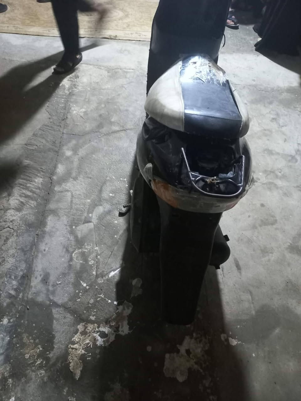 سلام عليكم دراجه سازوكي جنطه للبيع مفتوحه مره وحده بدل بيهاا بس بوشه وبستم دراجه حالين طافيه كاطه نار دراجه عوزهاا عقل صوتهاا ناعم شرط كهربائيات شغاله سلف شغال بس عوزها باتري تواير جدد وكله اصلي عنوان لمدثره وسعر ب١٢٥ وبيهاا مجال قليل
راعي دراجه ثامر العبودي


**إذا كنت صاحب هذا الإعلان وتريد حذفه لأي سبب، رجاءا أرسل رسالة إلى الدعم الفني**