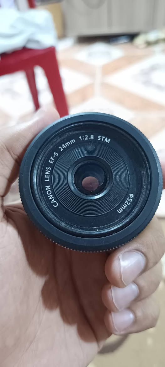 عدسات كانون 
٢٤ ملم بيها طخه بسيطه بالعدسه الخلفية بس ما تاثر ولا اي شي ع تصوير 
و ال ٥٠ ملم عدسه نظيفه جدا 
ثنينهن رايدهن ب ٢٠٠ الف 
القبق مال عدسات يجي وياهن و شكرا الكم 
مكاني كركوك و توصيل عندي ✌🏻


**إذا كنت صاحب هذا الإعلان وتريد حذفه لأي سبب، رجاءا أرسل رسالة إلى الدعم الفني**