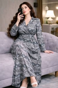 فستان نسائي • خامة كريشا • مقاسات ٤٠-١١٠