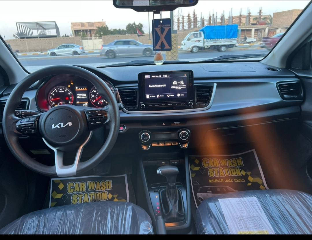سيارة كيا ريو ٢٠٢٢ للبيع
وارد أمريكي مرقم معوقين 
السعر ١١٩ وبيه مجال بسيط
للإستفسار الاتصال على الرقم ***********
