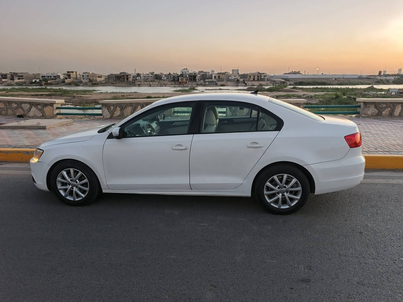 للبيع ...for sale


**إذا كنت صاحب هذا الإعلان وتريد حذفه لأي سبب، رجاءا أرسل رسالة إلى الدعم الفني**