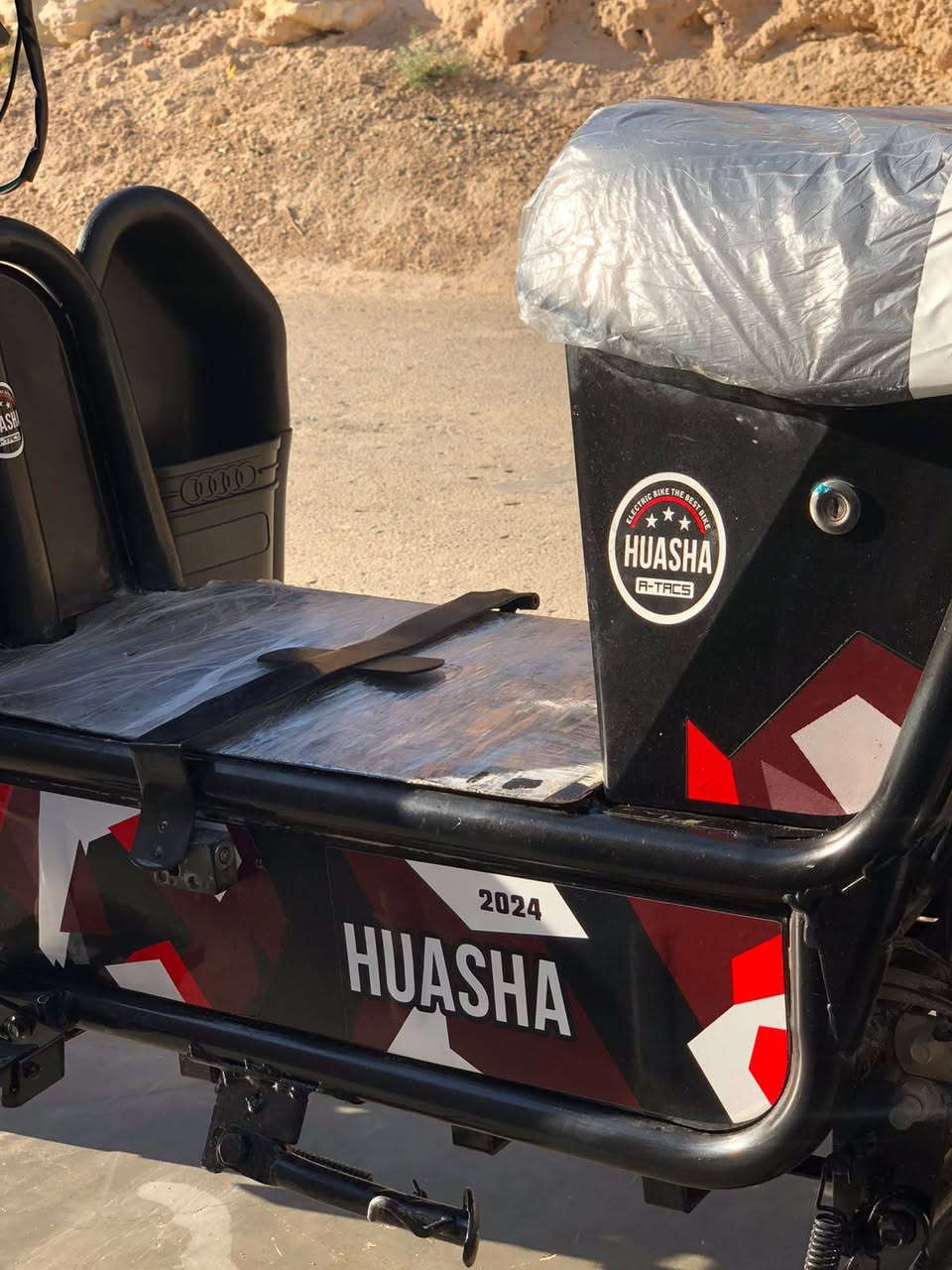 ماطور شحن هيوشه للبيع بطاريات على الفحص الكهربائيات كلها شغاله والسعر 500 وبي مجال والاستفسار على هذا الرقم ***********
