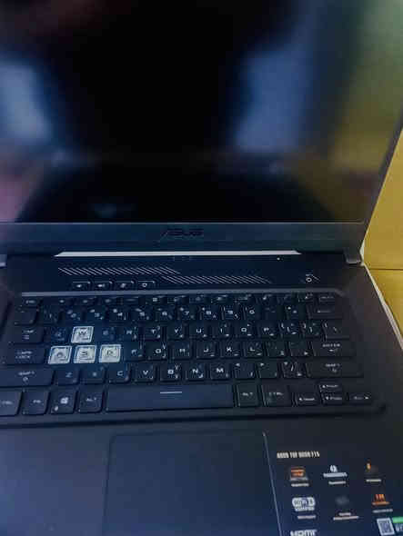 السلام عليكم 

لابتوب لابتوب ASUS TUF Dash F15 FX516P مخصص للالعاب والبرامج الهندسية والتصميم والمونتاج  الجهاز جديد كلياً غير مستعمل فقط تم فتح الكارتون ولم يتم استعماله ابداً

مواصفاته :-

الموديل : ASUS TUF Dash F15 (FX516P)

المعالج : Intel Core i7-11370H ( جيل 11 ) فئة H

الرام : 16 ( DDR4 ) 
الهارد : 1T SSD
كارت الشاشة : NVIDIA GeForce RTX 3050 Ti 4GB
حجم الشاشة : 15.6 بوصة FHD 
(Full HD)

السعر :  مليون دينار
العنوان : البصرة 
هاتف ( واتساب ) : ***********
