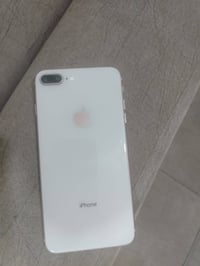 آيفون 8 بلس • ٦٤ • بطاريه ٧١