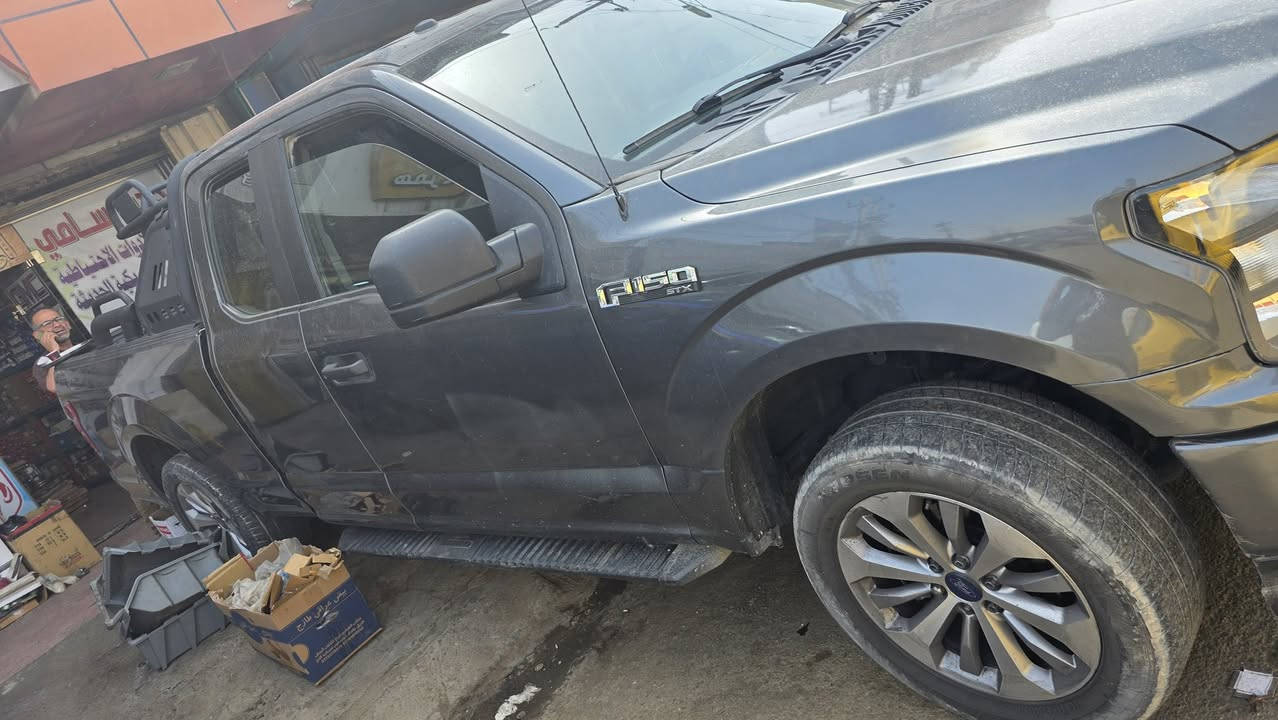 فورد F-150 موديل 2018 للبيع
تبديل باب وربع فقط كير ومحرك وتبريد مكفولات
سعرها ١٨٥$ وبيها مجال بسط جدًا
للتواصل *********** واتساب
