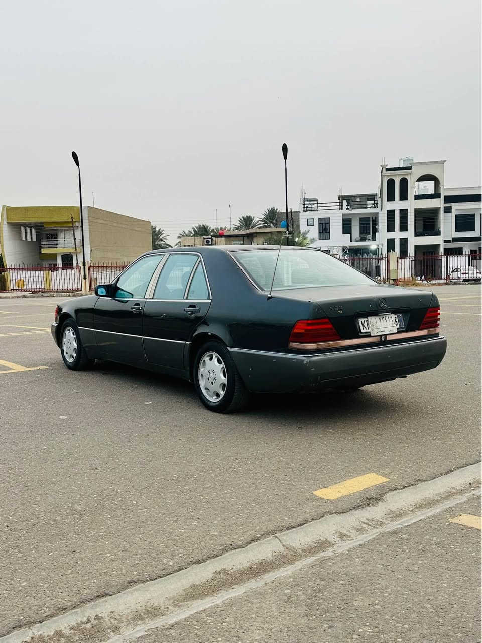 السلام عليكم 
مارسيدس شبح للبيع 
موديل 1993
حجم 320
فول مواصفات فتحه كشنات جلد كهرباء امامي وخلفي كهرباء وباقي مواصفات معروفه
السياره جاهزه مابيها نقص 
كير محرك صدر كله تمام 
السياره بلاديه بدون تعمير بيها صبغ قطعتين جماليه فقط سياره وضع شركه
رقم ديالى مشروع وطني
للاستفسار ***********
***********
السعر 58وبي مجال 
عنوان بغداد حي الجامعه بغداد, العراق
