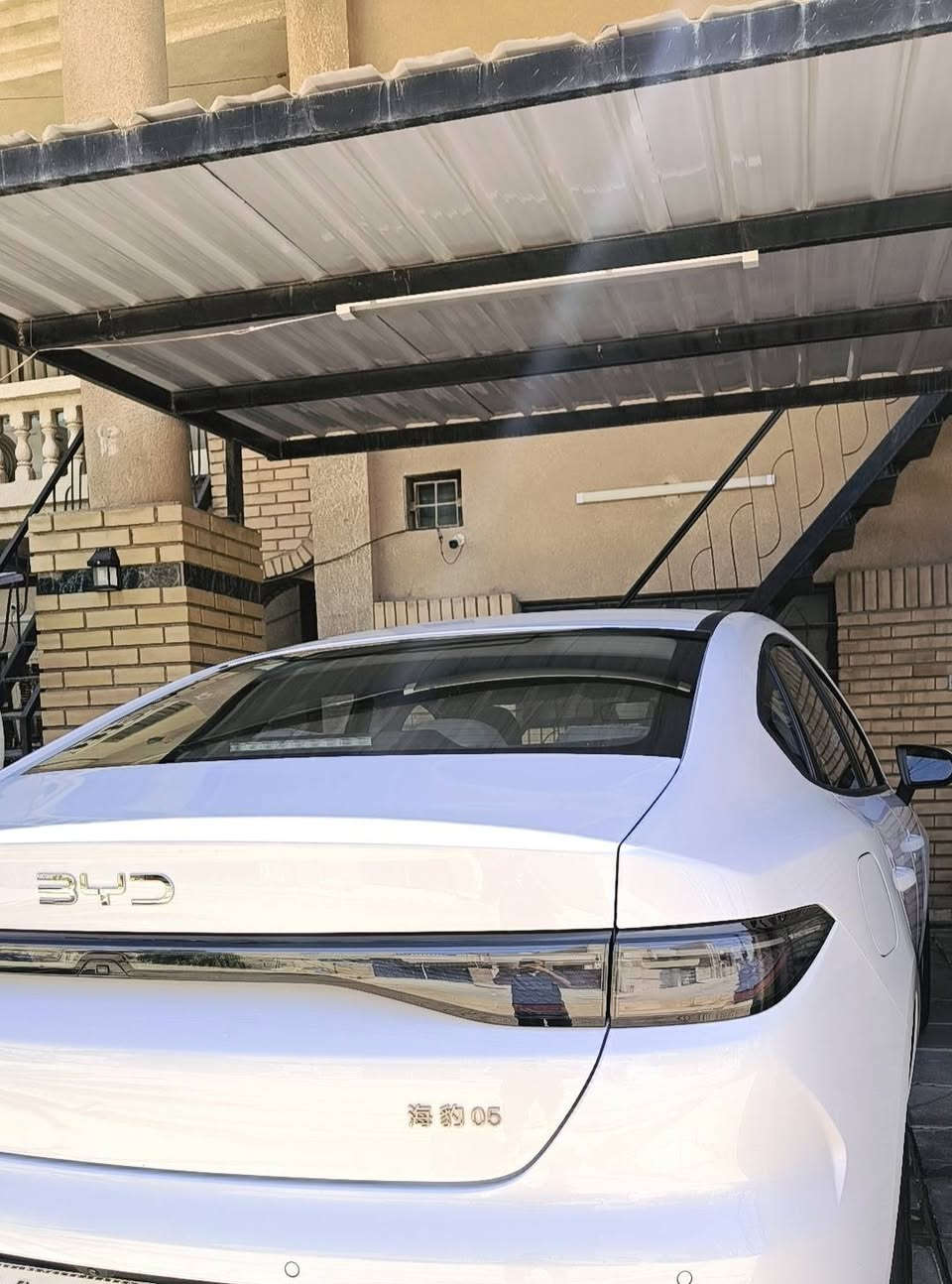BYD BYD العراق سيل 5 
بعدها بحالة الزيرو مرقم بغداد ماشية الفين كلي  المحرك 500 
بغداد / الغزالية 
***********
