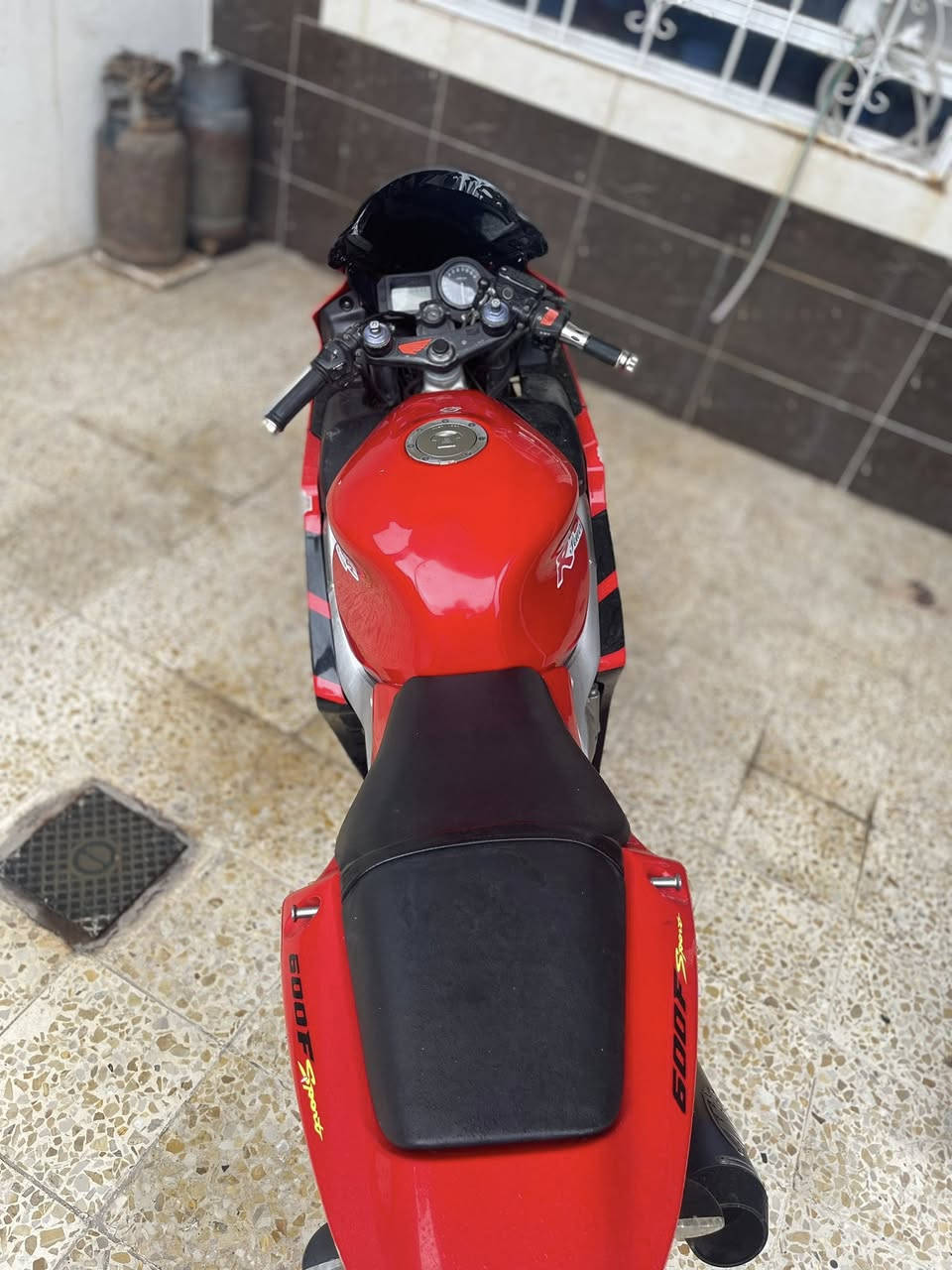 للبيع هوندا افوراي 2004 رقم كركوك مشروع وطني للاستفسار ***********
