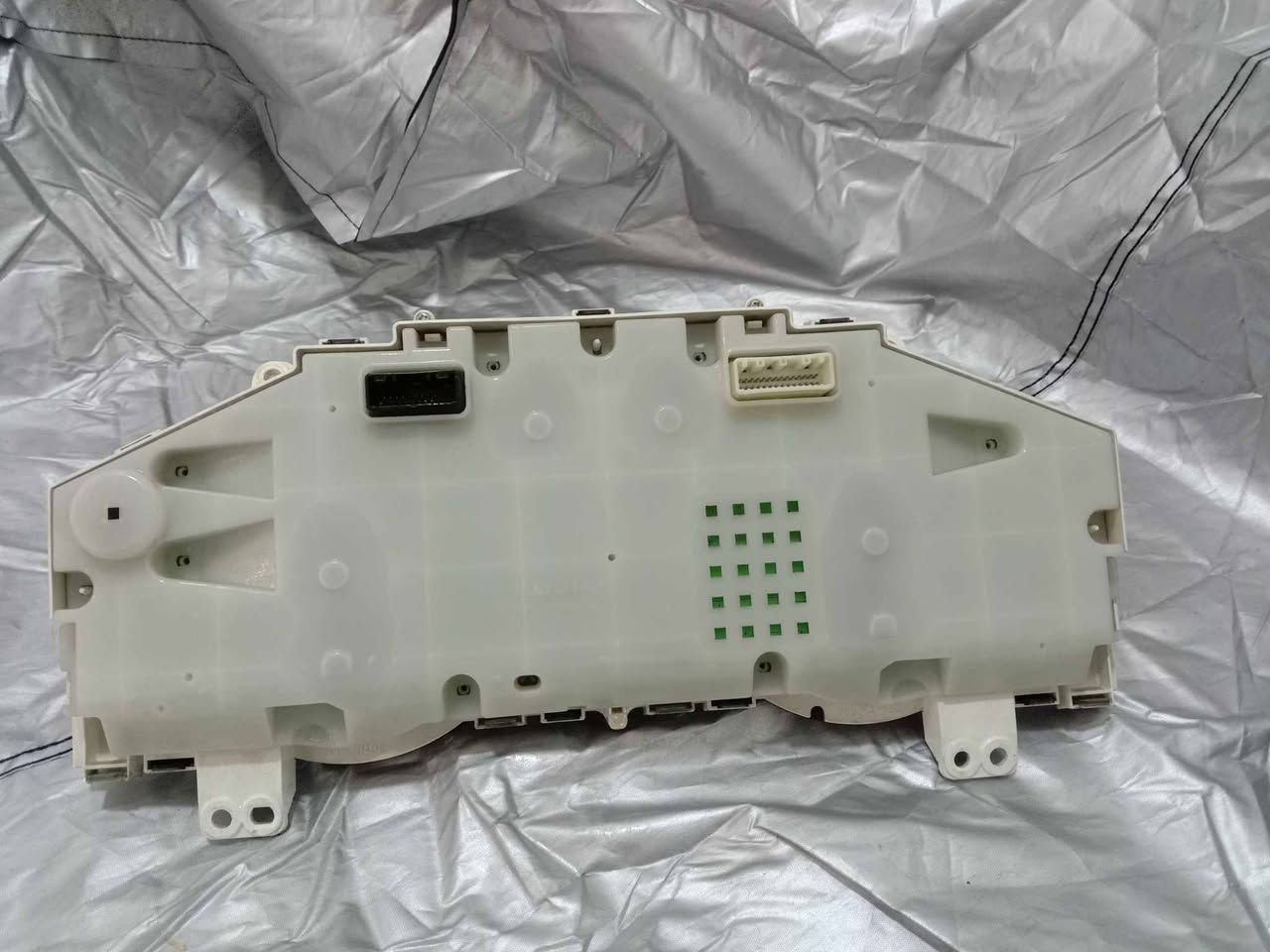 السعر  ١٢٥   الف    قفل   قفل   بلادي
جديد  بمعنى الكلمه


**إذا كنت صاحب هذا الإعلان وتريد حذفه لأي سبب، رجاءا أرسل رسالة إلى الدعم الفني**