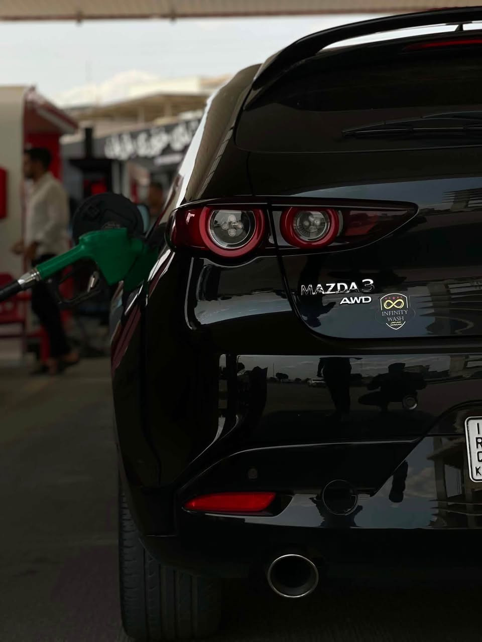 2021 Mazda 3 premium plus hatchback
مازدا ٣ پریمیەم پڵەس ٢٠٢١ هاچباک
مەکینە ٢.٥ تۆربۆ 
دەبڵ ئەکسل AWD
قەپات مواسەفات:
کامێرا ٣٦٠
ڕادار و سێنسەر و ئەوتۆ ستۆپی پێش و دوا
خەتی جادە
داتاشۆ
سڵاید
١٢ مکەبەرەی بۆس 
فڵچەی جام ئەوتۆ 
لایت ئەڵقە و ”Adaptive LED”
ئەوتۆ فول
ناو سوور
کوشن جلد
کوشن خەزن 
کوشن هیتەر
سوکان هیتەر
ئاوێنەکانی دژە فوولە
چوار جام ئەوتۆ
تەبرید دوو زۆن
پادڵ شیفت
دەبڵ سپۆیلەری لەسەرە 
٤٣هەزار کیلۆمەتر ڕۆشتووە 
تەنها بۆنید بۆیاخ 
دوو پەڵە ساردی هەیە
ئێرباگ سوکان و داشبل سیستمە
قرچێکی شانسی هەیە
سێرڤسی کامل کراوە و بێ نوقسانیە.
گێڕ و مەکینە و کارەبایات و تەحویل و وەکالە و غرامە و هەموو شتێکی بە شەرت بە ناوی خۆمەوەیە.
***********
*********** السليمانية, العراق
