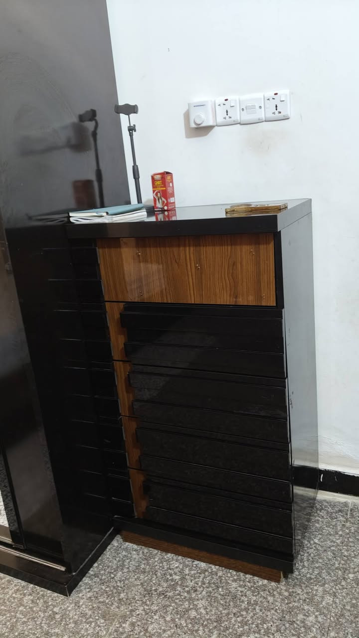 غرفه نوم تركيه العنوان بغداد الدوره ابو طياره 
السعر اكتب تم يوصلك


**إذا كنت صاحب هذا الإعلان وتريد حذفه لأي سبب، رجاءا أرسل رسالة إلى الدعم الفني**