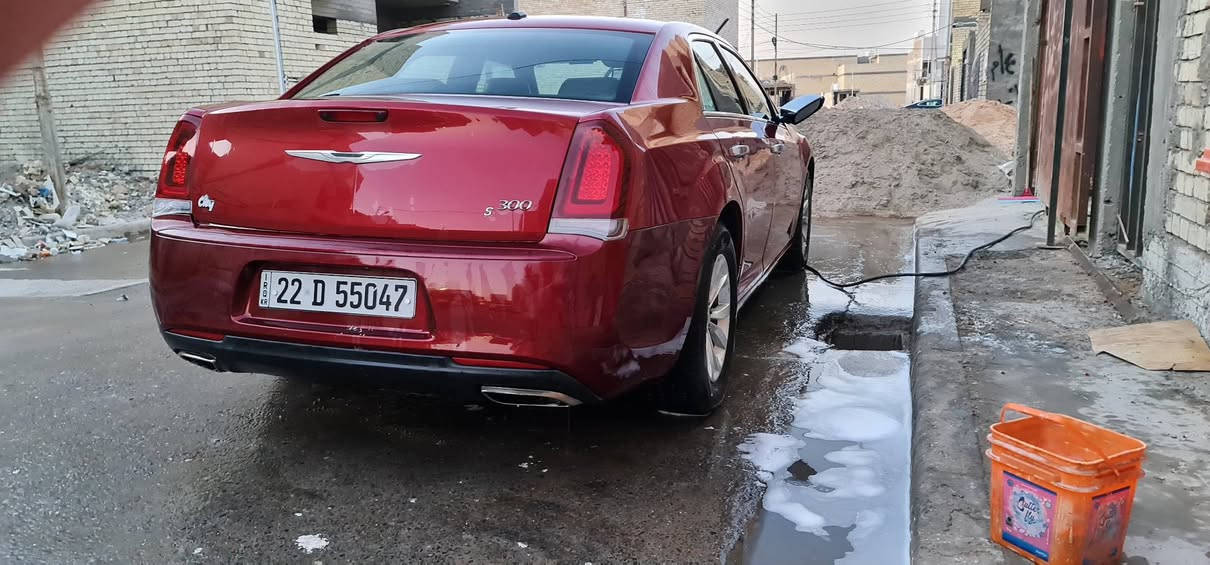 شباب سلام عليكم 
اوباما.   ٢٠١٢
كفاله من الصبغ والتبديل السياره حلوه وجاهزه  ممشتغله على الخط محدث موديل وكليته اصلي امانه الله  استخدام شخصي بيه 
كم بكان بارد  فقط 
للبيع ١٧٧ ورقه وبيه مجال مكاني بغداد 
***********
