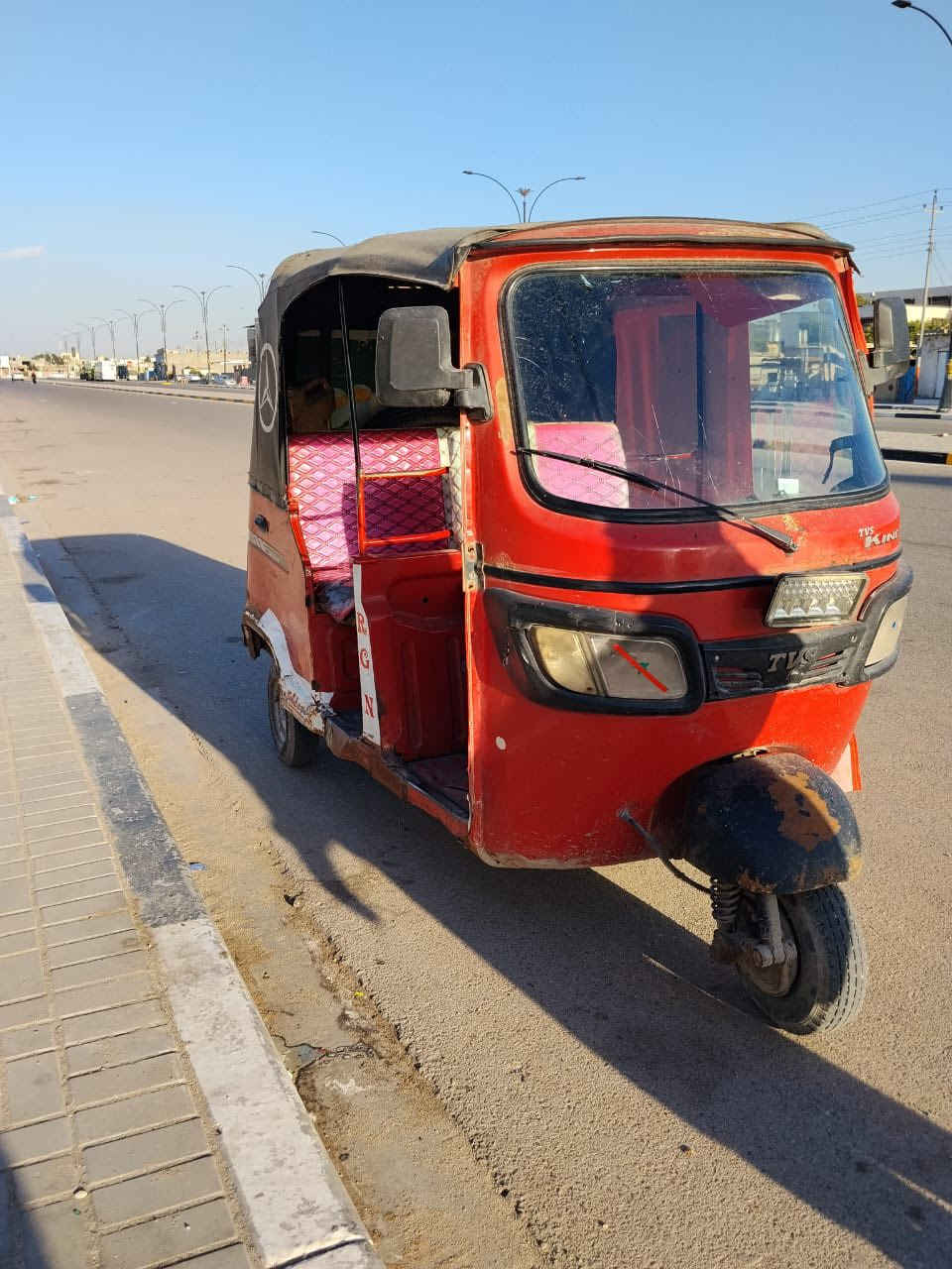 سلام عليكم تكتك البيع TVSمديل٢٠١٨التكتك حلوه العنوان حي الحسين 
رقم ‪0772 923 1087‬
