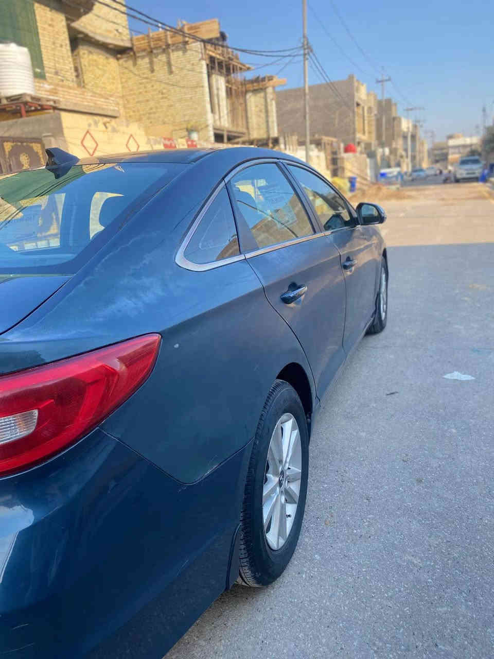 سلام عليكم سوناتا للبيع مكينة ألفين وأربع  ميه سيارة كير ومحرك جدد  موديل 2015 أرقام وسنويا مجددات سيارة باسمنه سونار موجود ب نشر  السعر 125 العنوان واسط العزيزية الاتصال ع رقم الهاتف فقط ***********
