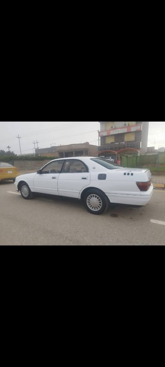 السلام عليكم 
بطه موديل 1995منفصل 
رقمه بغداد تحويل مباشر
تخم تاير  حداديه مكينه كير
مكفوله من العيب الشرعي والكص 
السعر 55 وبيه مجال 
العنوان واسط 
غير متواجد ع النت 
الاتصال ***********
            ***********
