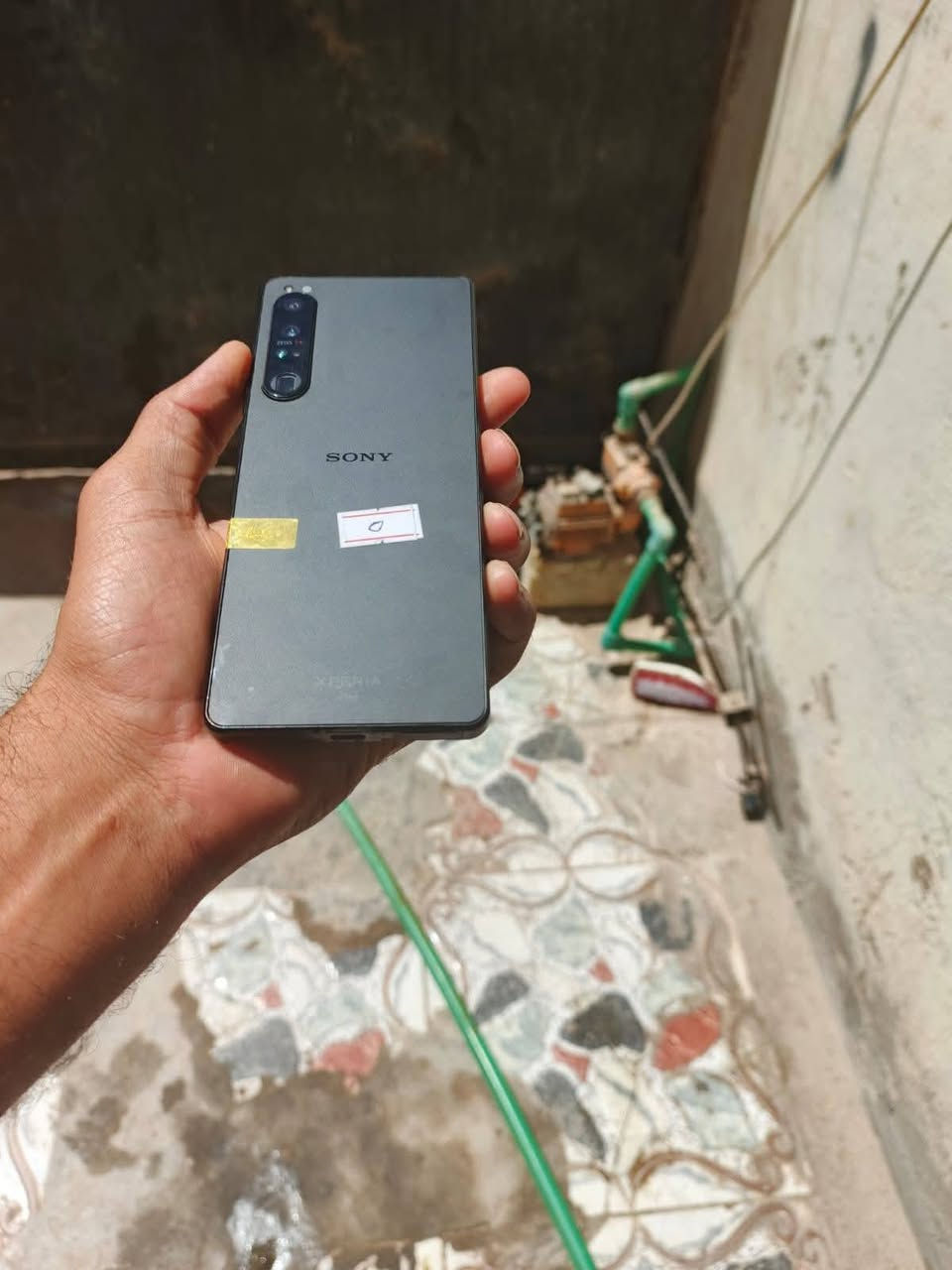 🍃🌿🍃🌿🍃🌿🍃🌿🍃🌿🍃🌿🍃🌿🍃🌿🍃
#النجف الاشرف 
للبيع  سوني إكسبيريا 1 مارك 4 (Sony Xperia 1 IV) 
- *الشاشة*: ⭐ بدقة 4k   
- *المعالج*: ⚡ معالج  Snapdragon 8 Gen 1 ⚡ 
- *الكامره فول هو جهاز تخصص للتصوير 📸 
- *البطارية*: 🔋 بطارية بسعة 5000 مللي أمبير، تدعم الشحن السريع بقوة 30 واط 🔥
- *الذاكرة*: 🗂️ ذاكرة تخزين داخلية 256 .ذاكرة الوصول العشوائي الرام 12 جيجابايت 💥
- *مقاومة الماء والغبار*: ☔️ مقاوم للماء والغبار بمعيار IP68 وIP65، يمكنه الصمود حتى عمق 1.5 متر لمدة 30 دقيقة....
-نضافه 100%
ـ السعر 270 وبي مجال للشراي
يرهم مراوس


**إذا كنت صاحب هذا الإعلان وتريد حذفه لأي سبب، رجاءا أرسل رسالة إلى الدعم الفني**